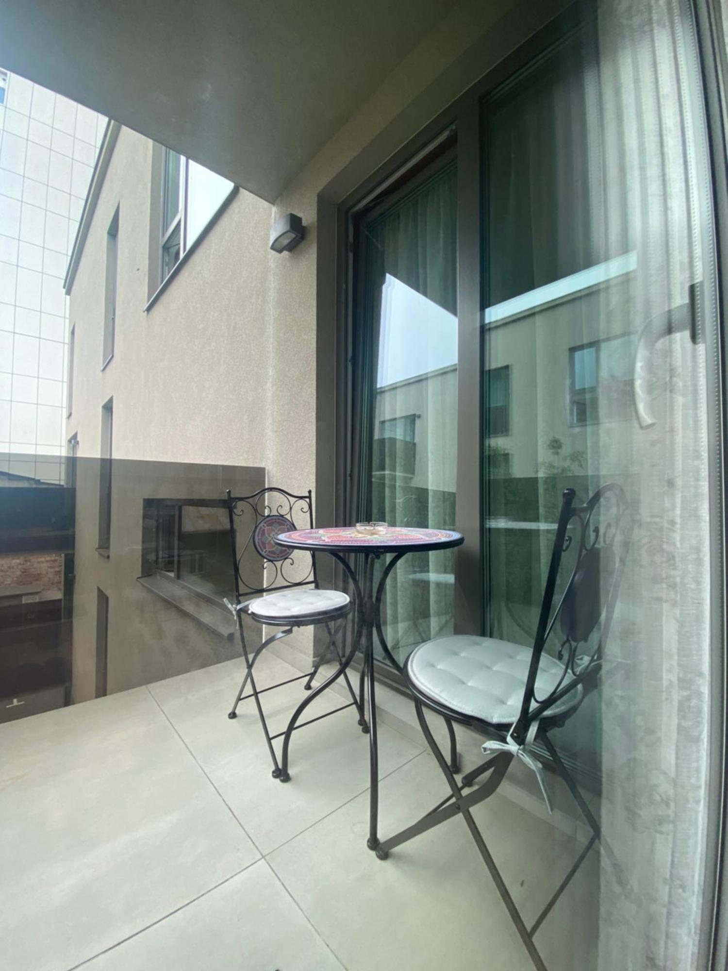 קלוז'-נאפוקה Central Park Apartment מראה חיצוני תמונה